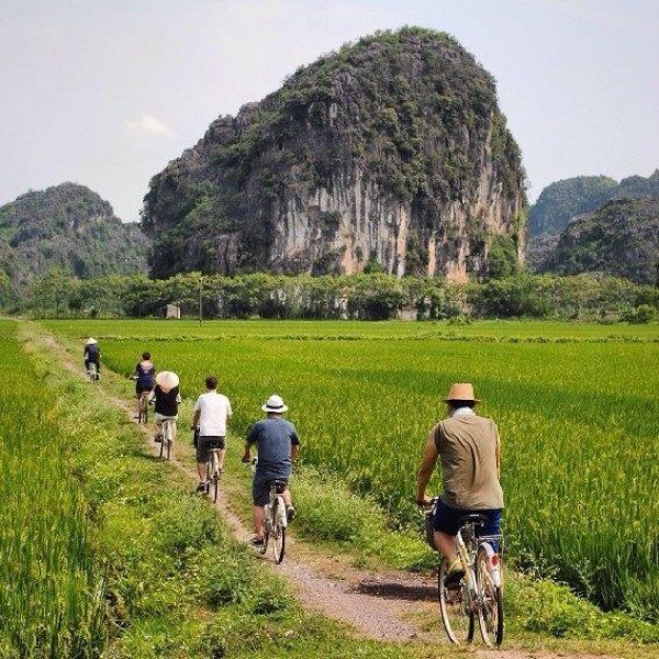 vietnam travel 